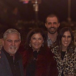 Meet your Posher, Lori